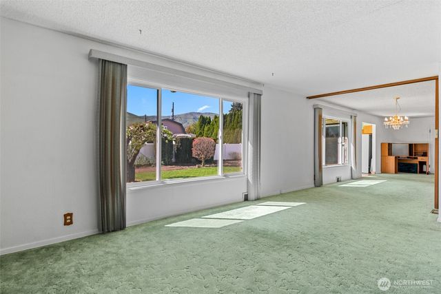 1427 2nd Street, Wenatchee, WA 98801