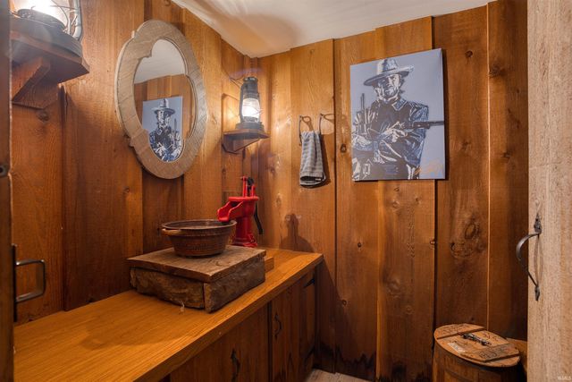 7366 Parkridge Road, Newburgh, IN 47630