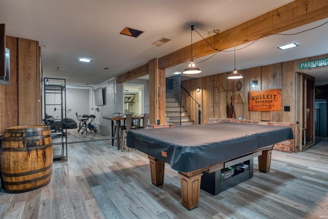 7366 Parkridge Road, Newburgh, IN 47630