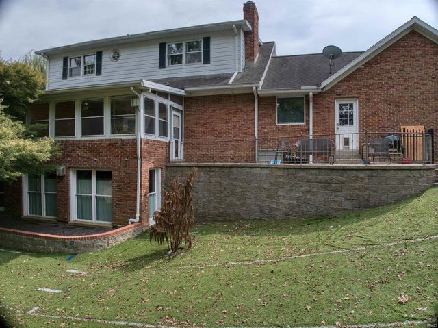 7366 Parkridge Road, Newburgh, IN 47630