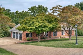 7366 Parkridge Road, Newburgh, IN 47630