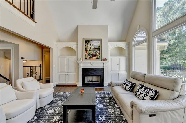 8015 ST MARLO COUNTRY CLUB Parkway, Duluth, GA 30097