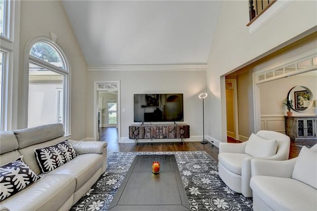 8015 ST MARLO COUNTRY CLUB Parkway, Duluth, GA 30097