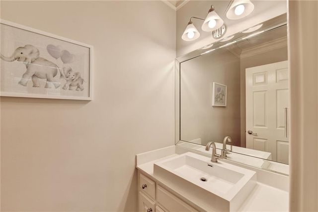 8015 ST MARLO COUNTRY CLUB Parkway, Duluth, GA 30097