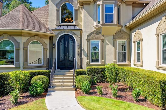 8015 ST MARLO COUNTRY CLUB Parkway, Duluth, GA 30097