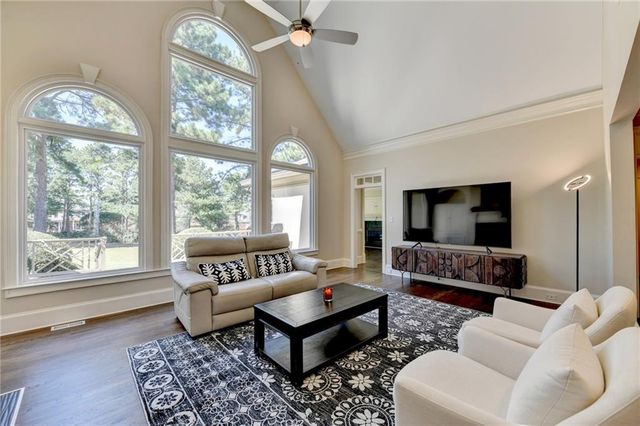 8015 ST MARLO COUNTRY CLUB Parkway, Duluth, GA 30097