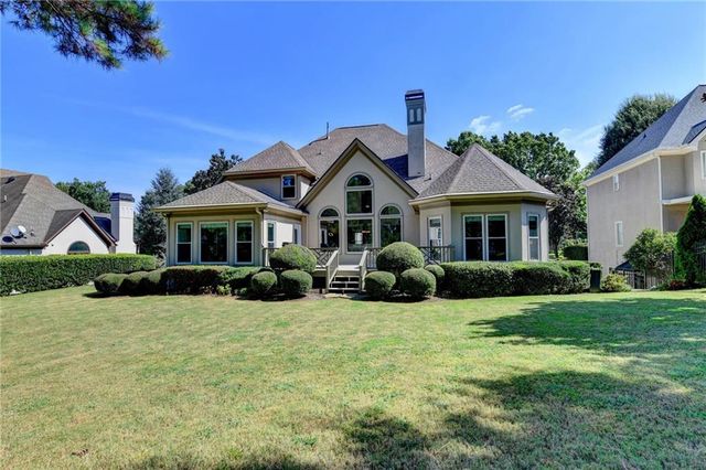 8015 ST MARLO COUNTRY CLUB Parkway, Duluth, GA 30097
