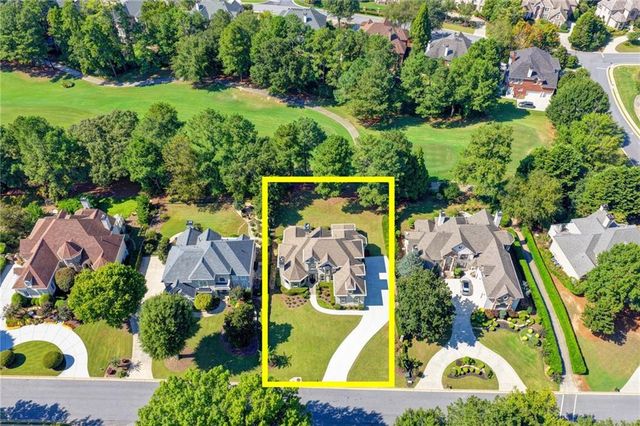 8015 ST MARLO COUNTRY CLUB Parkway, Duluth, GA 30097