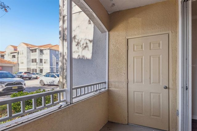 18001 RICHMOND PLACE DRIVE 1213, Tampa, FL 33647