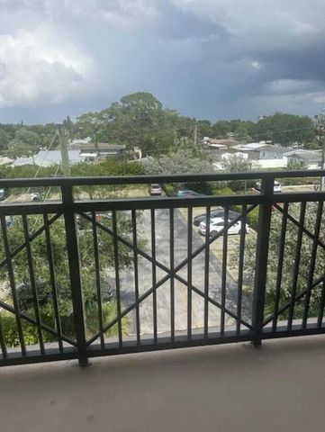 4100 SW 64th Avenue 313, Davie, FL 33314