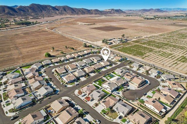 5587 Manila, Hemet, CA 92545