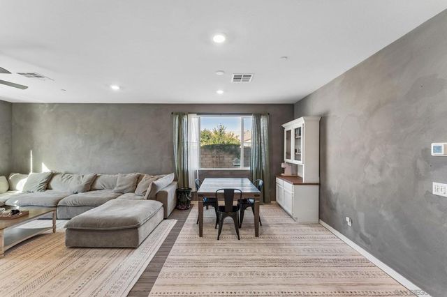 5587 Manila, Hemet, CA 92545