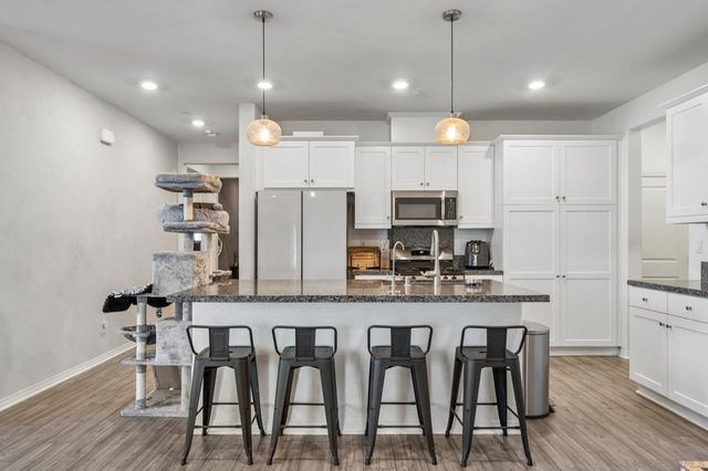 5587 Manila, Hemet, CA 92545