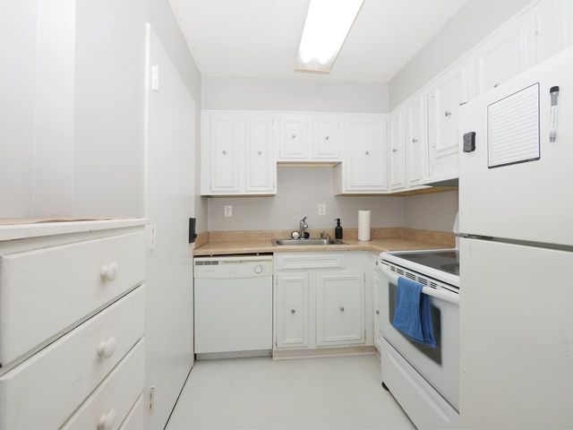 232 S Highland St Apt 505, Memphis, TN 38111