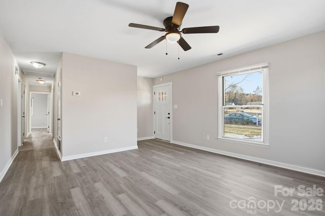 3701 Shoup Court, Charlotte, NC 28216