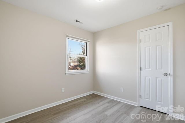 3701 Shoup Court, Charlotte, NC 28216