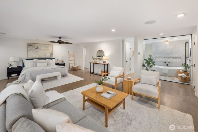 14014 Riviera Place NE, Seattle, WA 98125