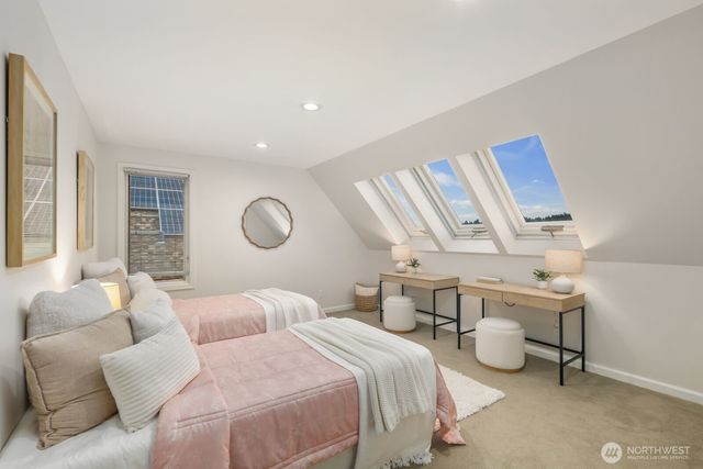 14014 Riviera Place NE, Seattle, WA 98125