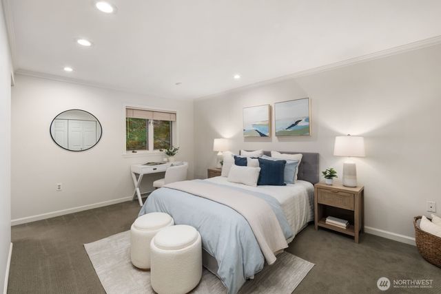 14014 Riviera Place NE, Seattle, WA 98125