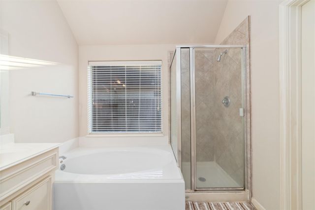 9815 Ryans Park Lane, Houston, TX 77089
