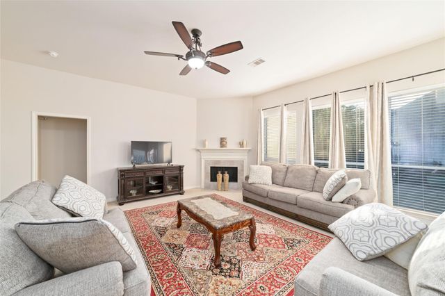 9815 Ryans Park Lane, Houston, TX 77089