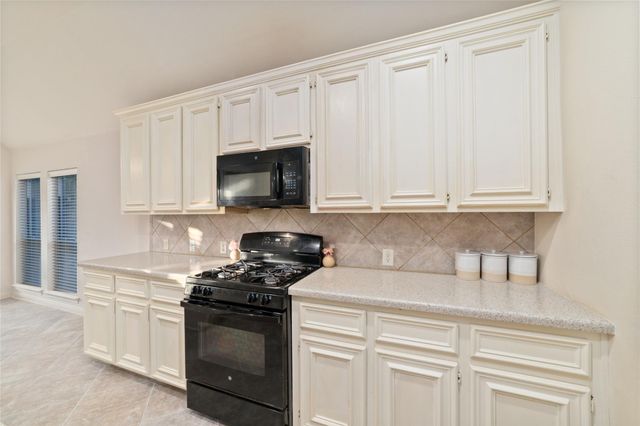 9815 Ryans Park Lane, Houston, TX 77089