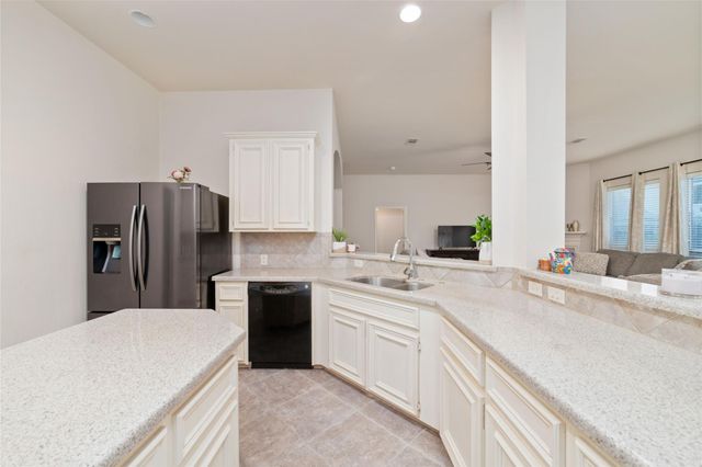9815 Ryans Park Lane, Houston, TX 77089