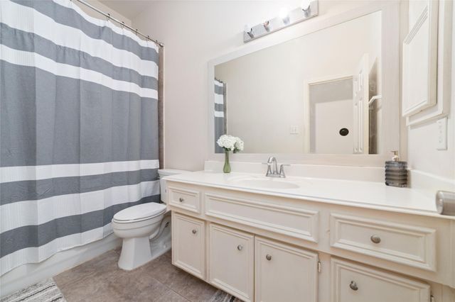 9815 Ryans Park Lane, Houston, TX 77089