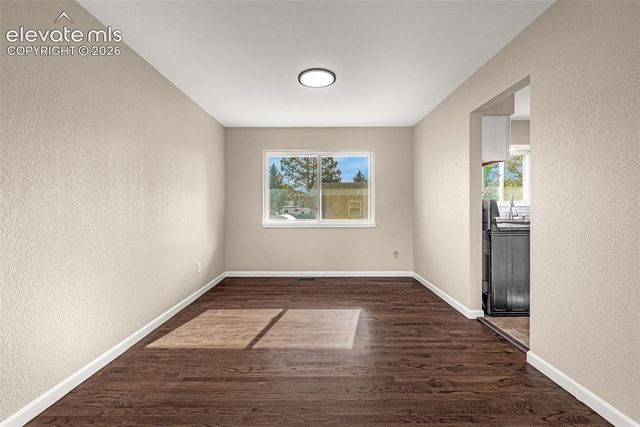 216 De La Vista Street, Colorado Springs, CO 80911