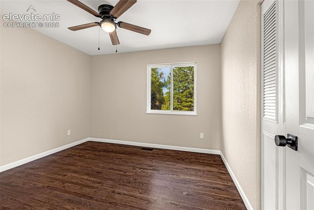 216 De La Vista Street, Colorado Springs, CO 80911