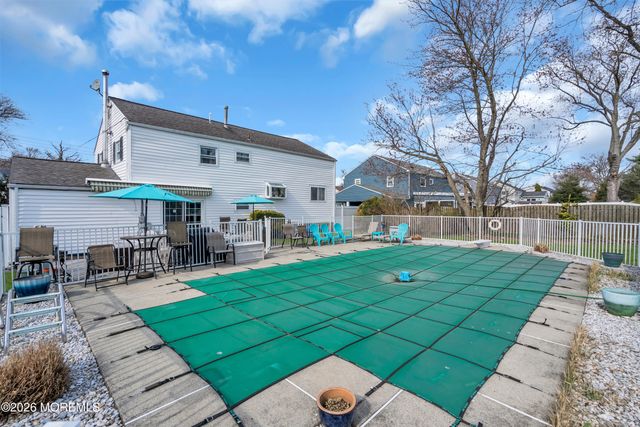 25 Gerald Terrace, Hazlet, NJ 07730