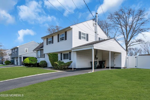 25 Gerald Terrace, Hazlet, NJ 07730