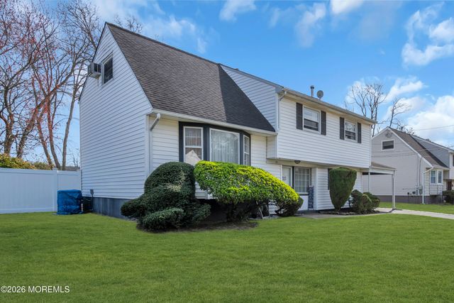 25 Gerald Terrace, Hazlet, NJ 07730
