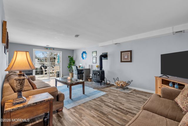 25 Gerald Terrace, Hazlet, NJ 07730