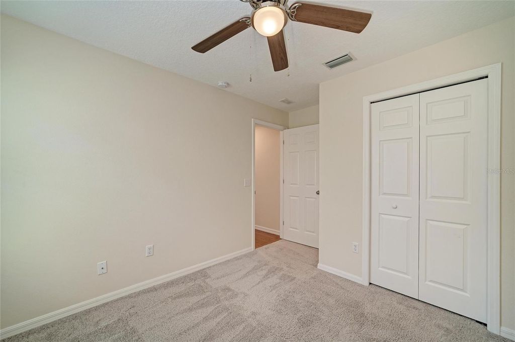Image 14 of property listing at 6308 ROBIN COVE, Bradenton, FL 34202