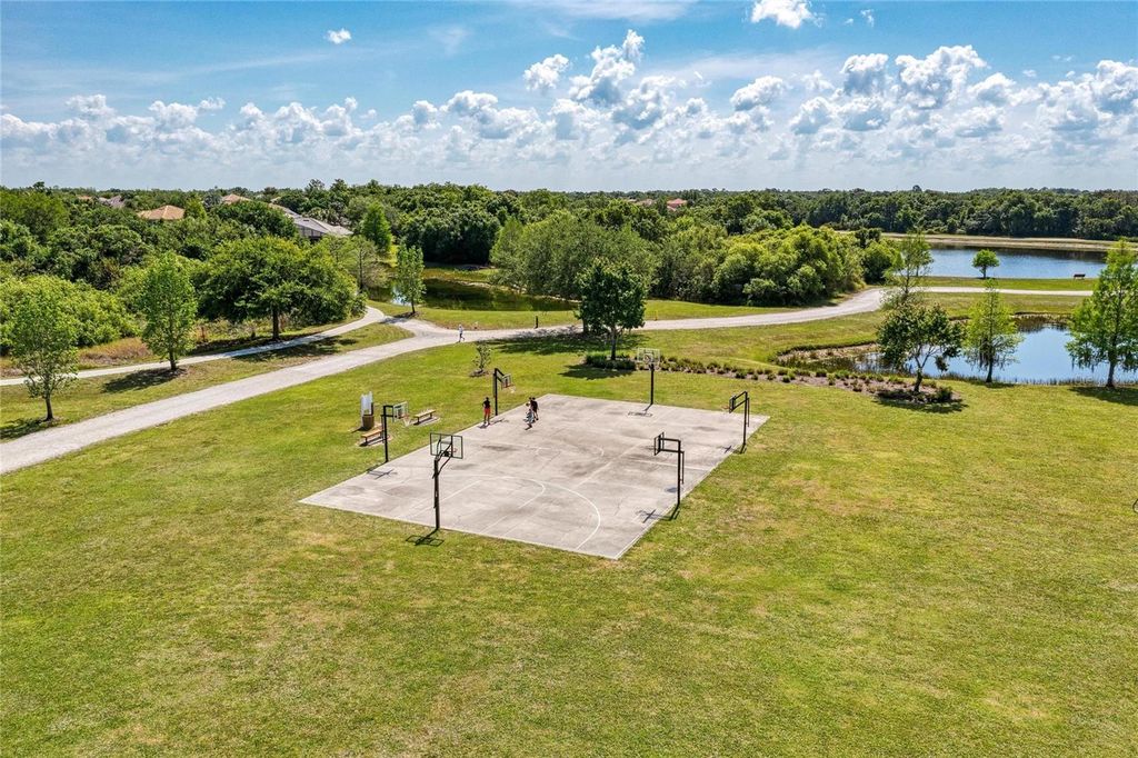 Image 22 of property listing at 6308 ROBIN COVE, Bradenton, FL 34202