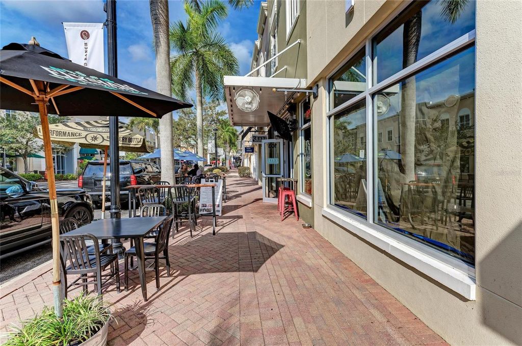 Image 27 of property listing at 6308 ROBIN COVE, Bradenton, FL 34202