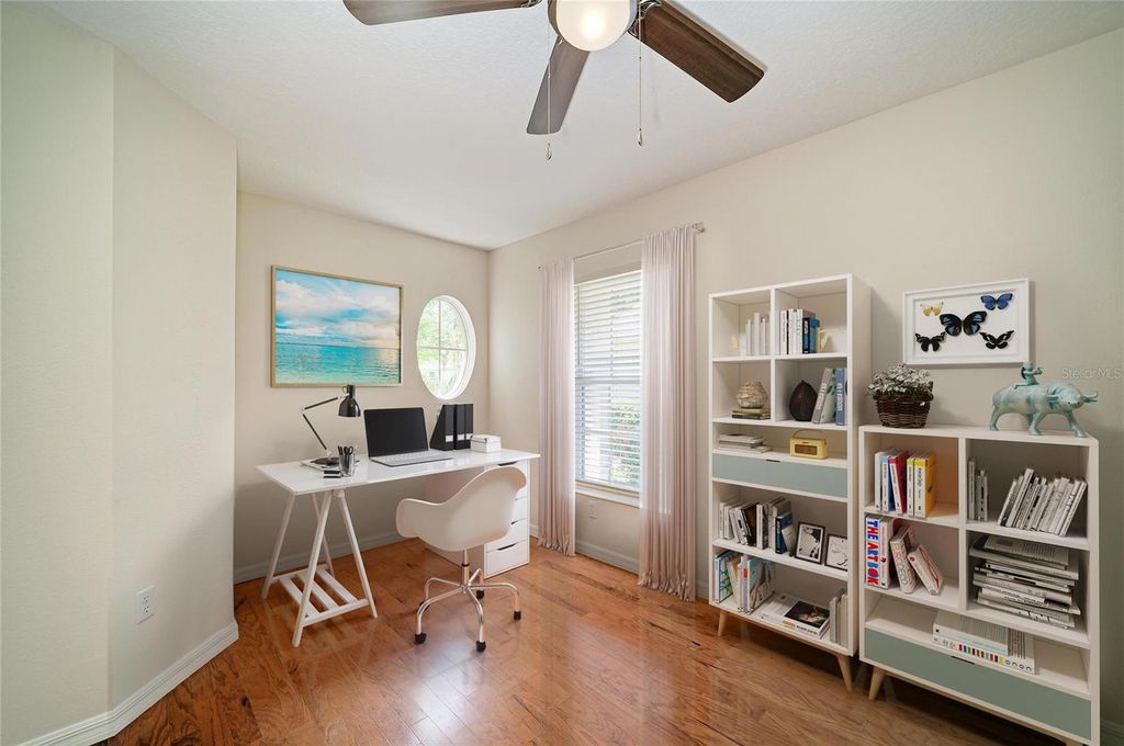 Image 10 of property listing at 6308 ROBIN COVE, Bradenton, FL 34202