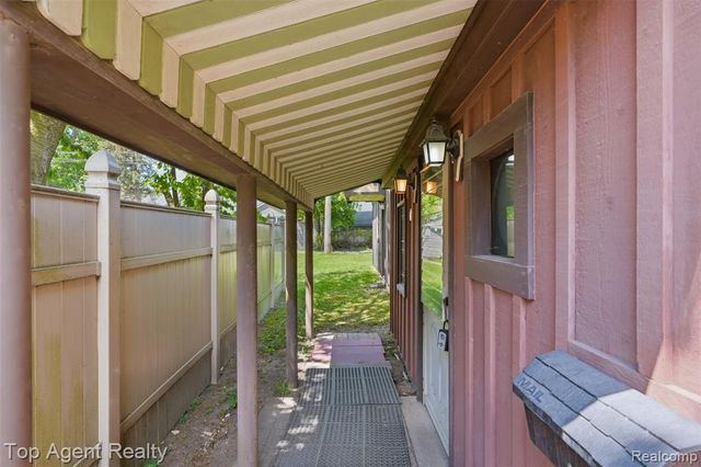 745 Karmada Street, Plymouth, MI 48170