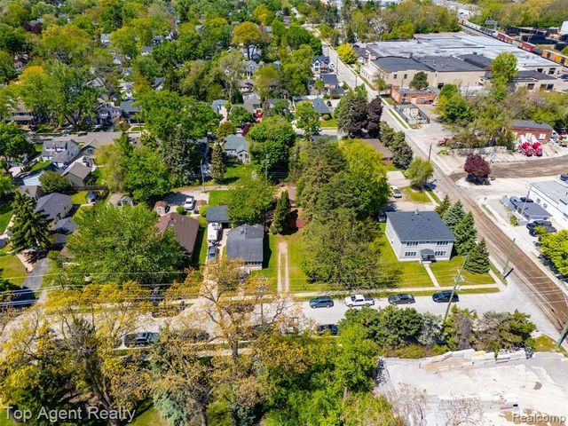 745 Karmada Street, Plymouth, MI 48170