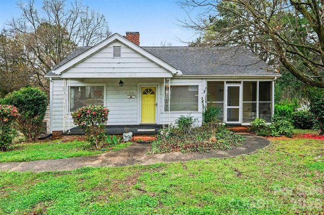 503 Rogers Lake Road, Kannapolis, NC 28081