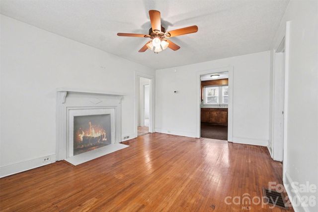 503 Rogers Lake Road, Kannapolis, NC 28081