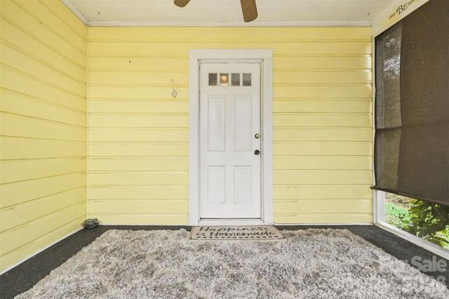 503 Rogers Lake Road, Kannapolis, NC 28081