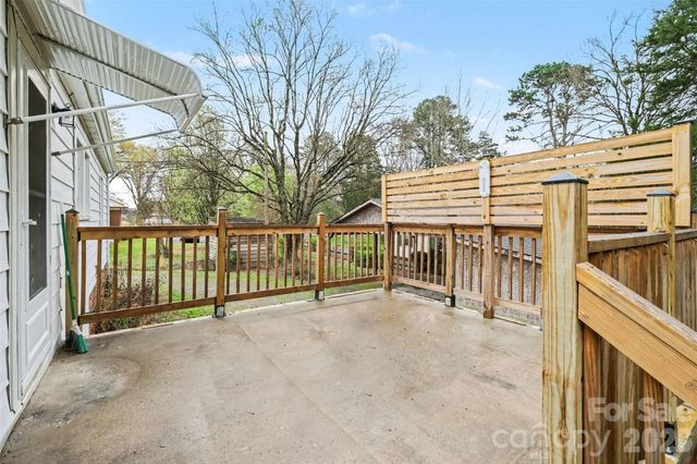 503 Rogers Lake Road, Kannapolis, NC 28081