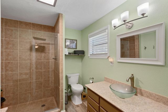 2013 18th Avenue N, Texas City, TX 77590
