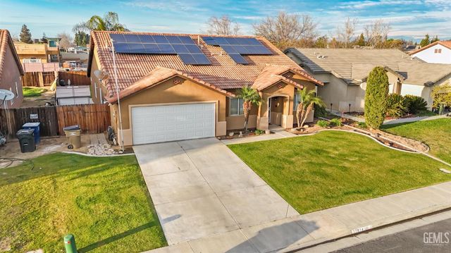 11814 Montague Avenue, Bakersfield, CA 93312