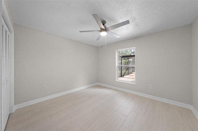 2082 CAMELOT BOULEVARD, St Cloud, FL 34772