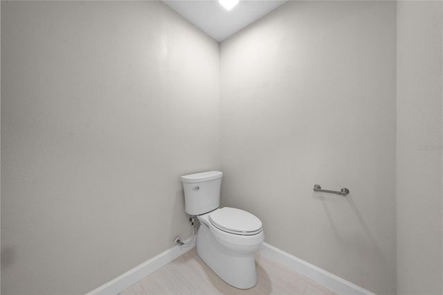 2082 CAMELOT BOULEVARD, St Cloud, FL 34772