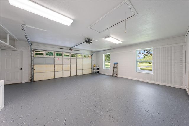 2082 CAMELOT BOULEVARD, St Cloud, FL 34772