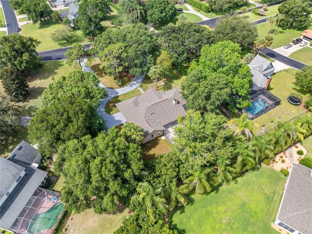 2082 CAMELOT BOULEVARD, St Cloud, FL 34772